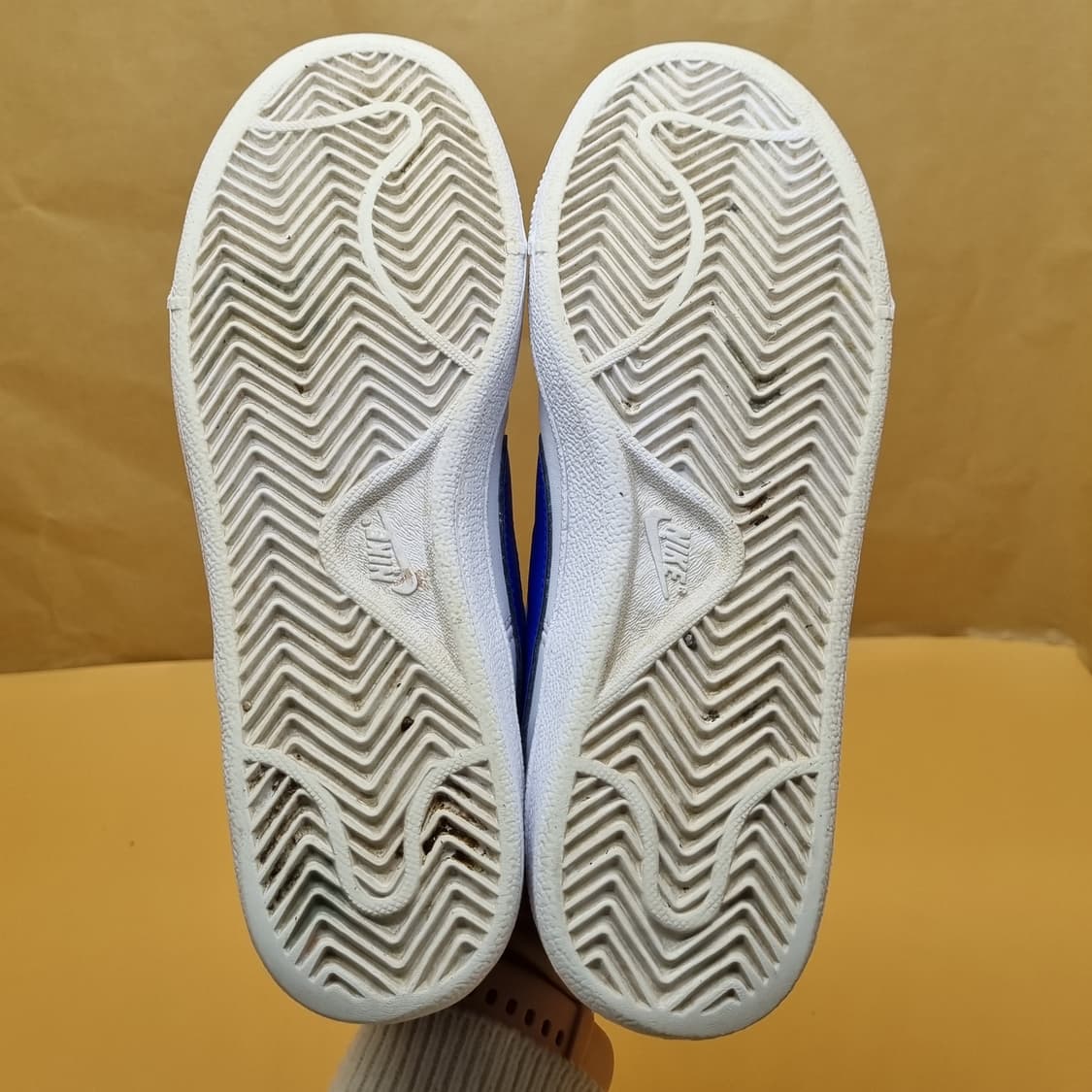 나이키 코트 로얄 여성운동화230  상품이미지3