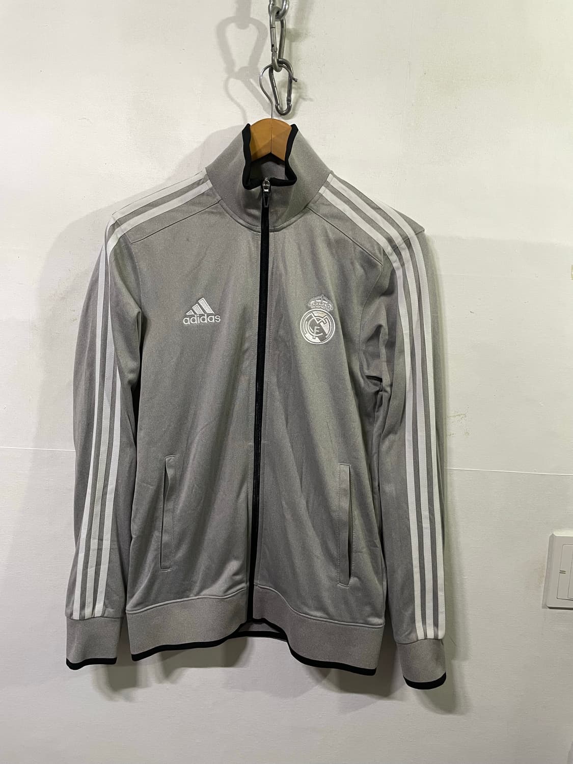 아디다스 레알마드리드 트랙탑 져지 95 사이즈 초희귀 상품이미지1
