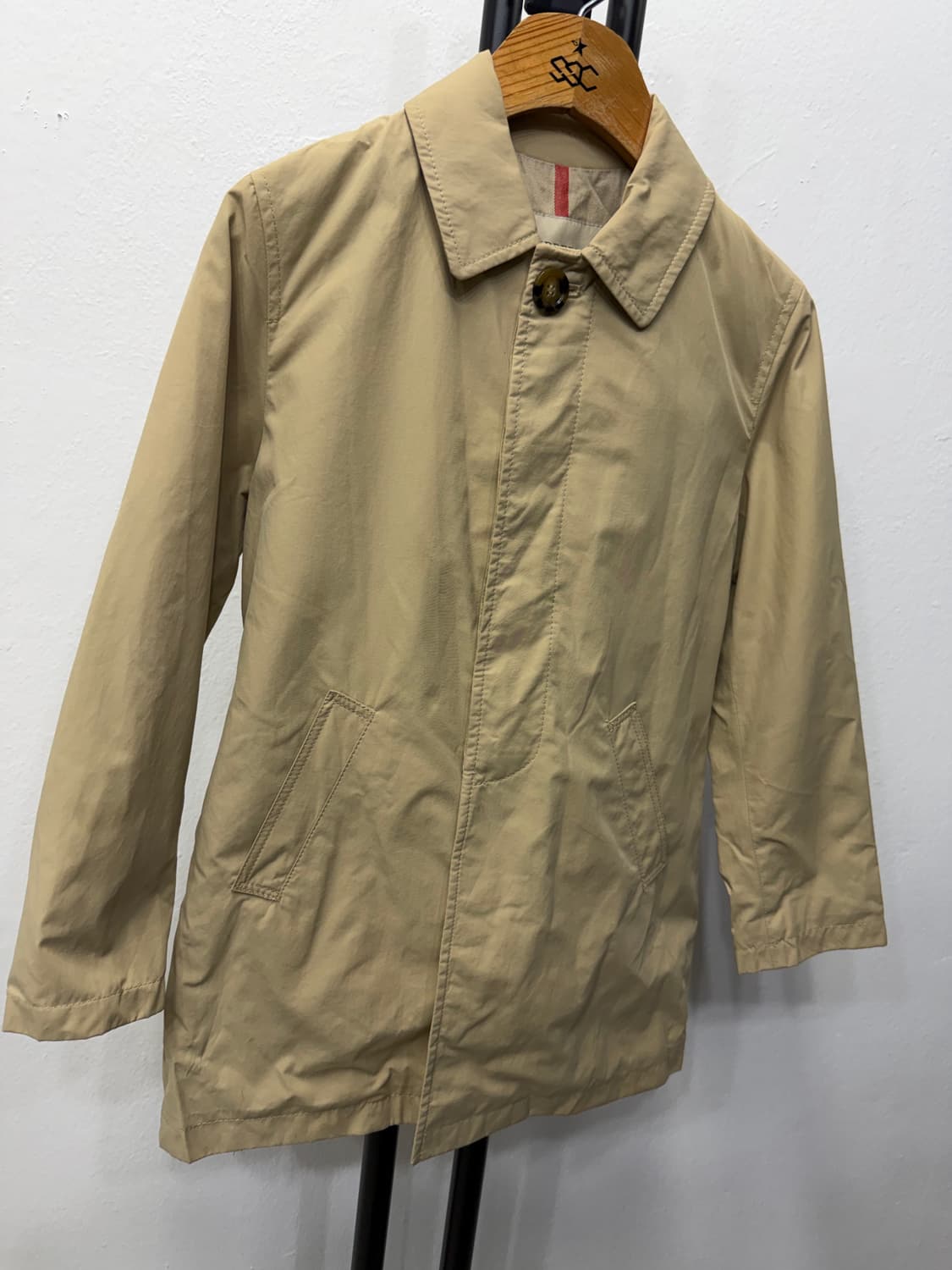 정품) 버버리 키즈 베이지 자켓 8Y 상품이미지2