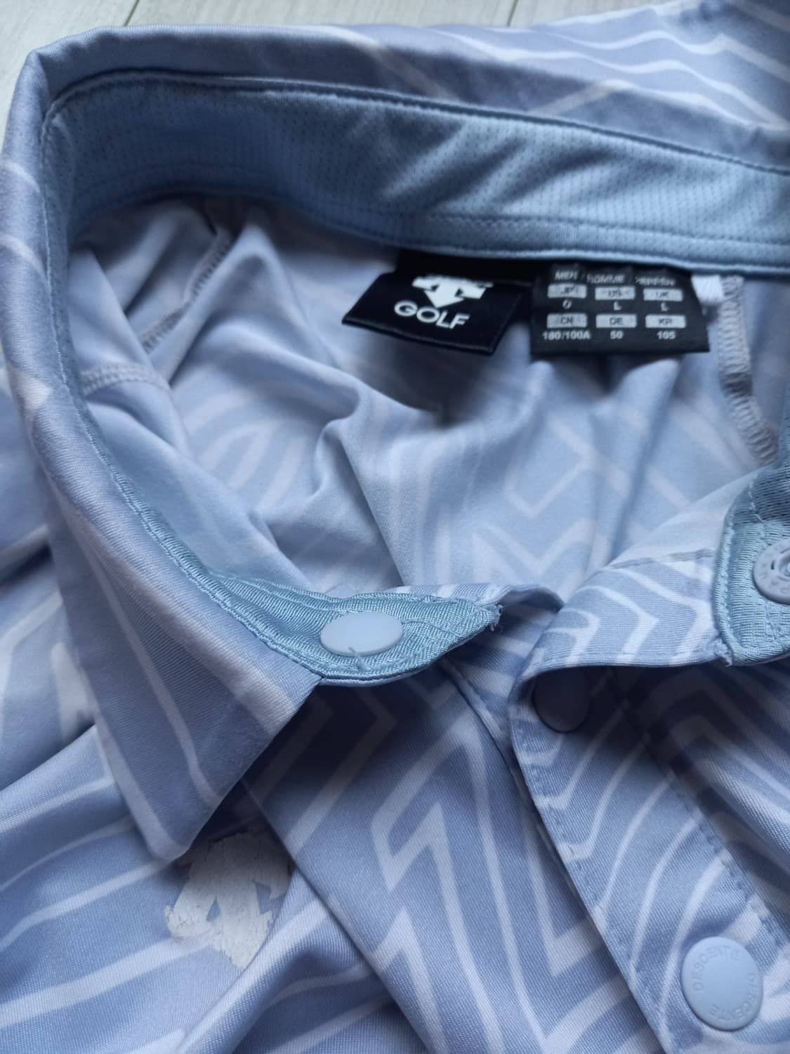 데상트 골프 기능성셔츠 105사이즈 상품이미지5