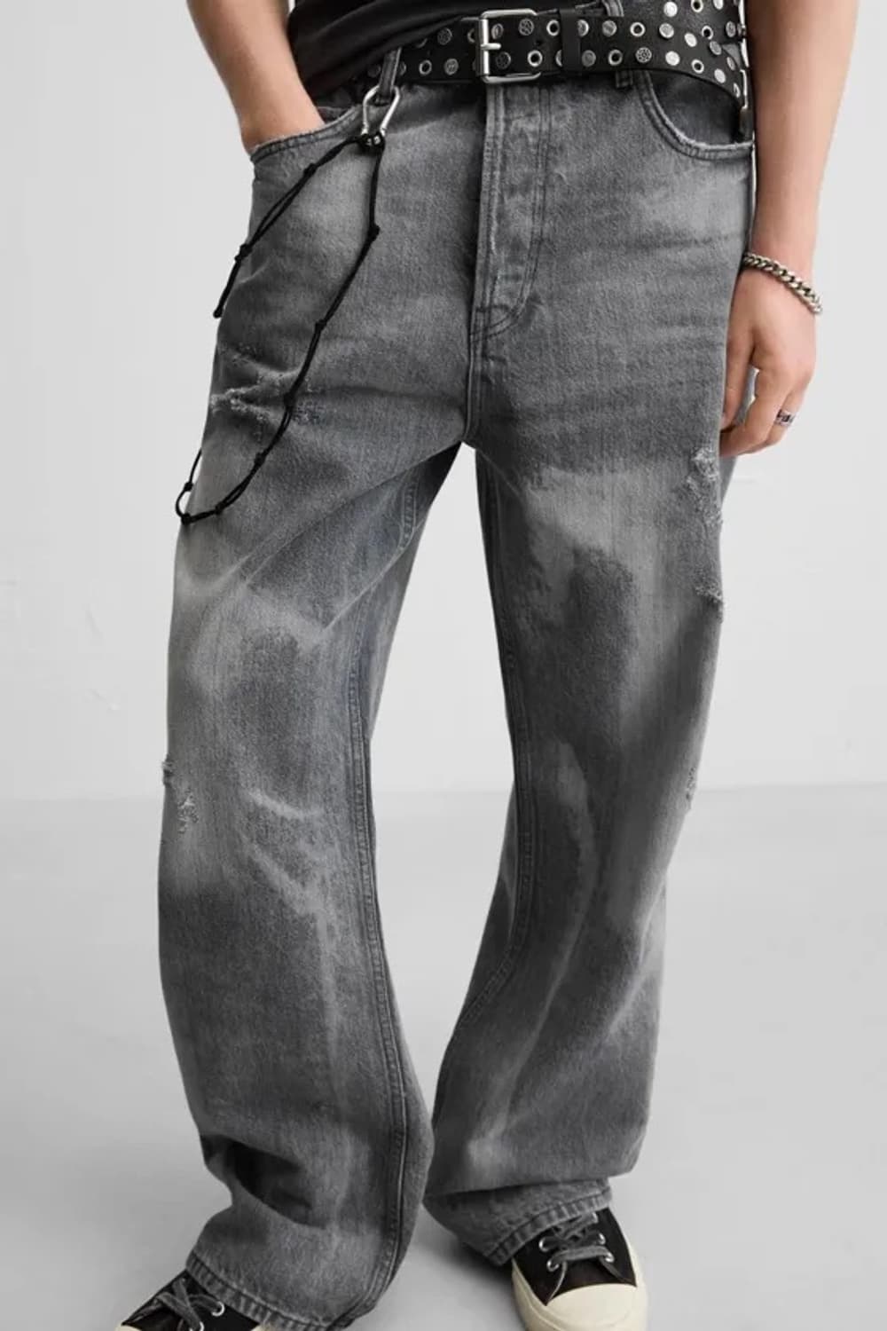 자라 그레이 워싱 배기 플레어 진 데님 상품이미지1