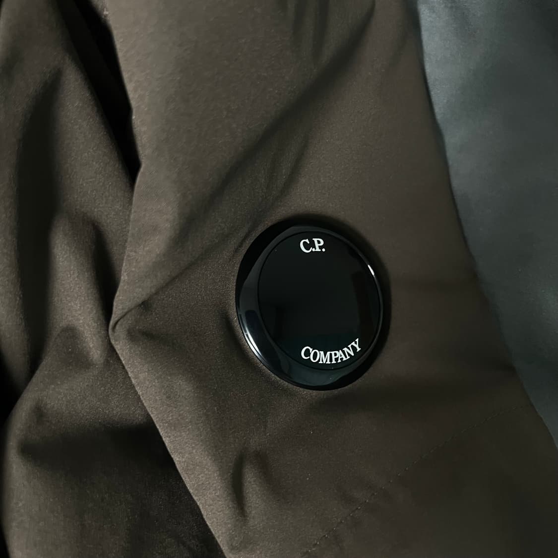 CP컴퍼니 프로텍 바람막이 50 상품이미지2