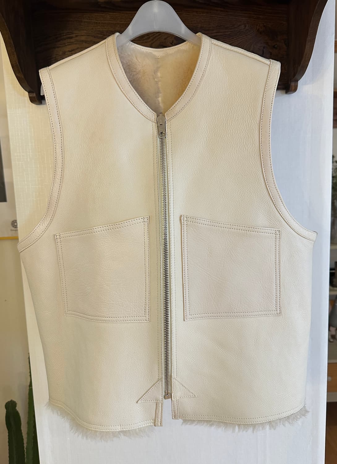 Our Legacy 아워레가시 리버시블 무스탕 베스트 (44) 상품이미지7