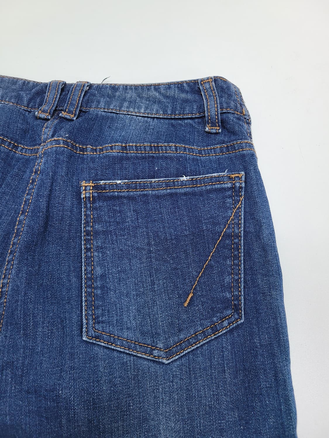 TIME 한섬 타임 세미 부츠컷 데님 청바지 / 여 61-90 커팅진
 상품이미지6