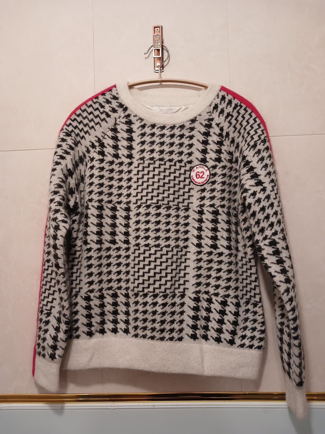 와이드앵글 정품 여성 모 + 앙고라 소재 니트 95 사이즈 상품이미지1