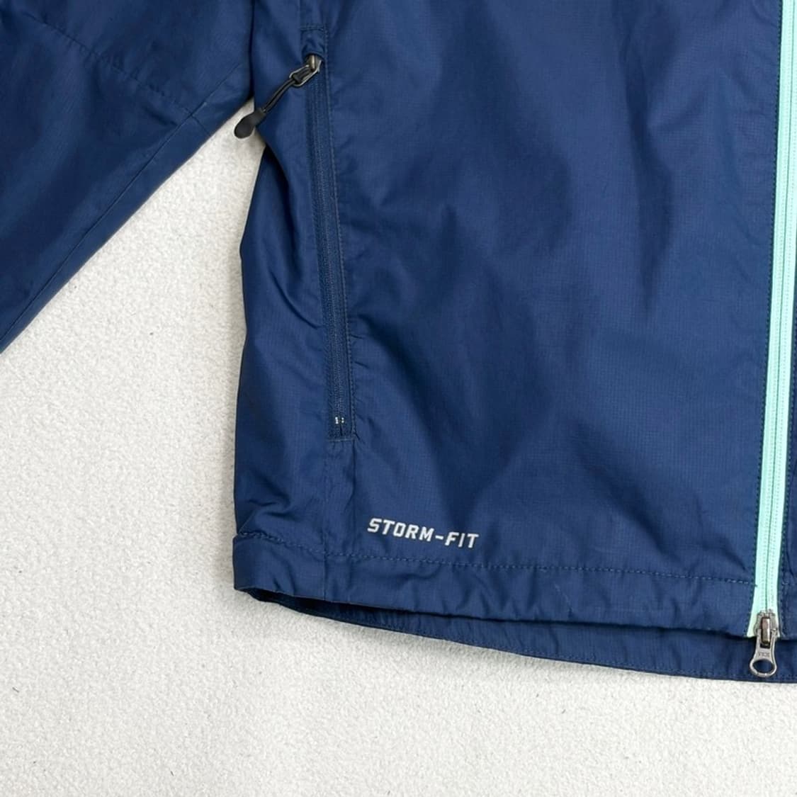 NIKE FC 바르셀로나 스톰핏 레인자켓 L 상품이미지2