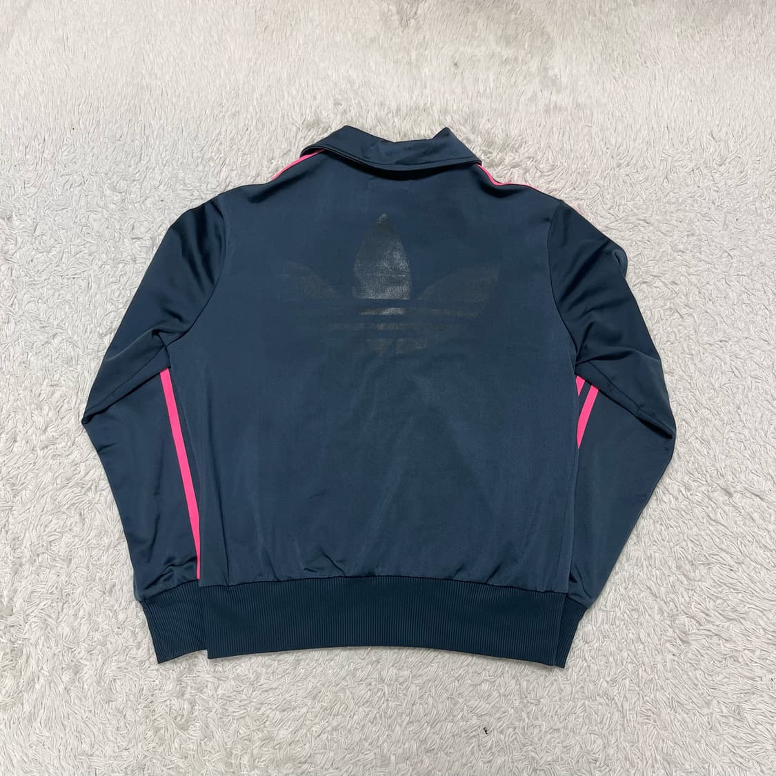 Adidas Charcoal Pink Jersey (뒤 로고 뜯어짐)   상품이미지5