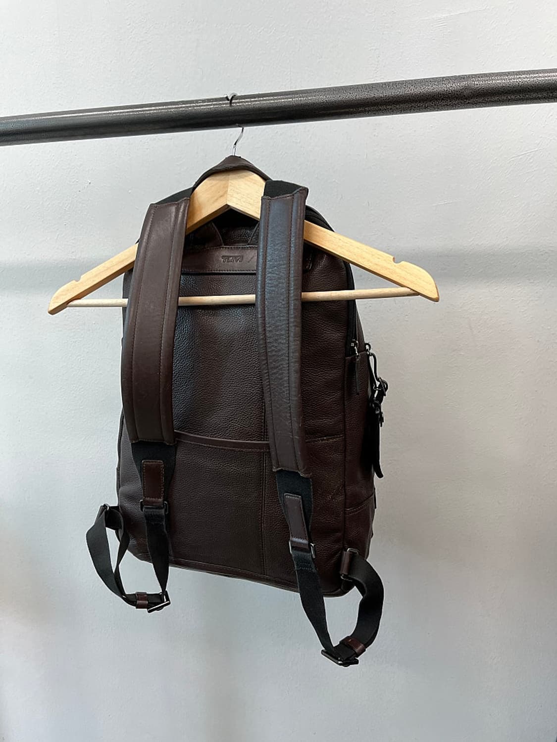 투미 브라운 가죽 백팩  상품이미지4