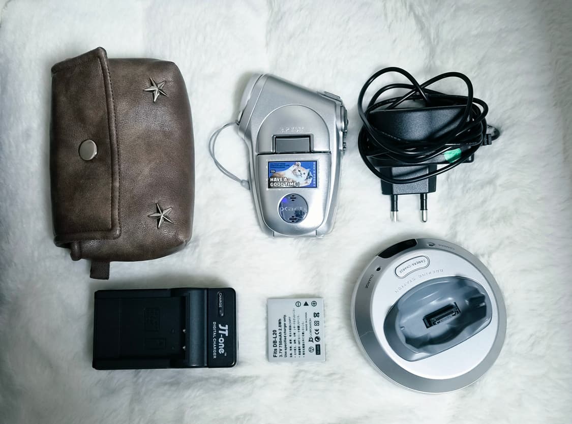 산요작티 캠코더 풀구성 빈티지 카메라 실버그레이 상품이미지1