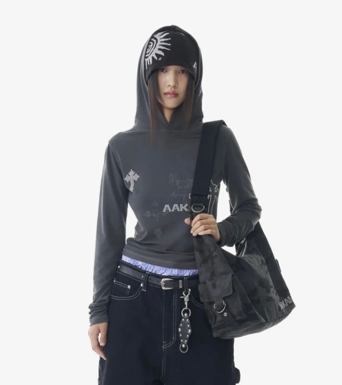 아캄 카모 크로스 백 블랙 Camouflage Studded bag 상품이미지2