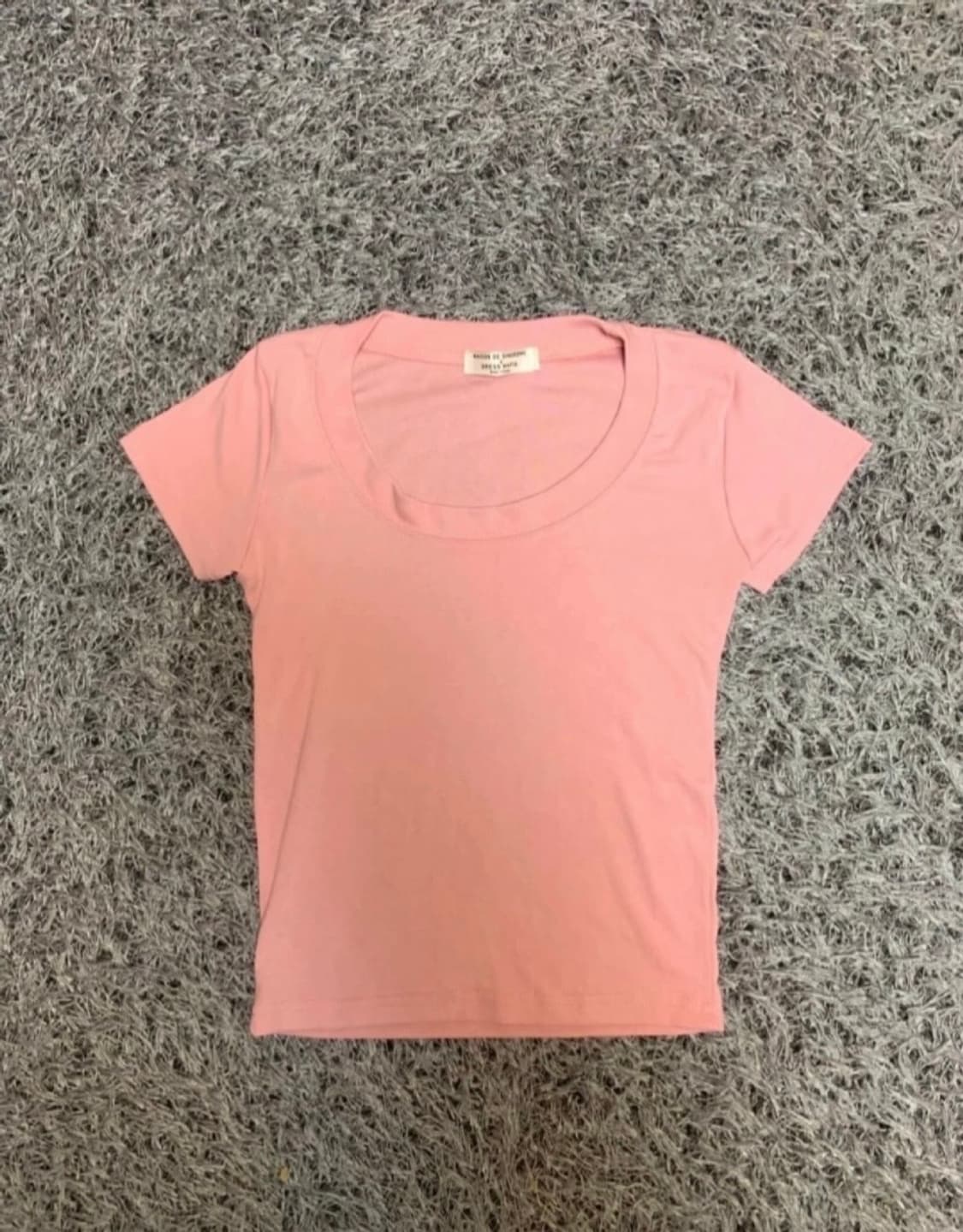 오도어 슬림핏 반팔티 상품이미지3