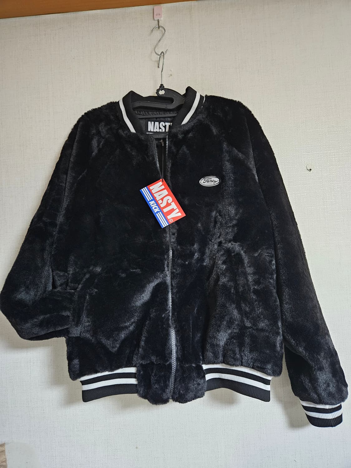 네스티킥 퍼점퍼 새상품 상품이미지1