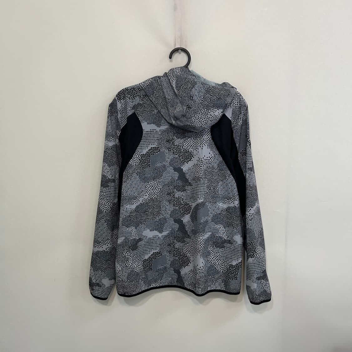 데상트 남성 바람막이 105 상품이미지3