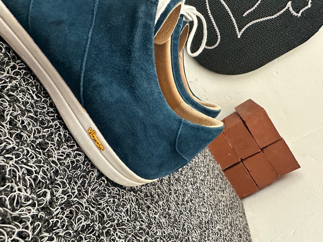 유니크 파란색 스웨이드 스니커즈 275mm 상품이미지5