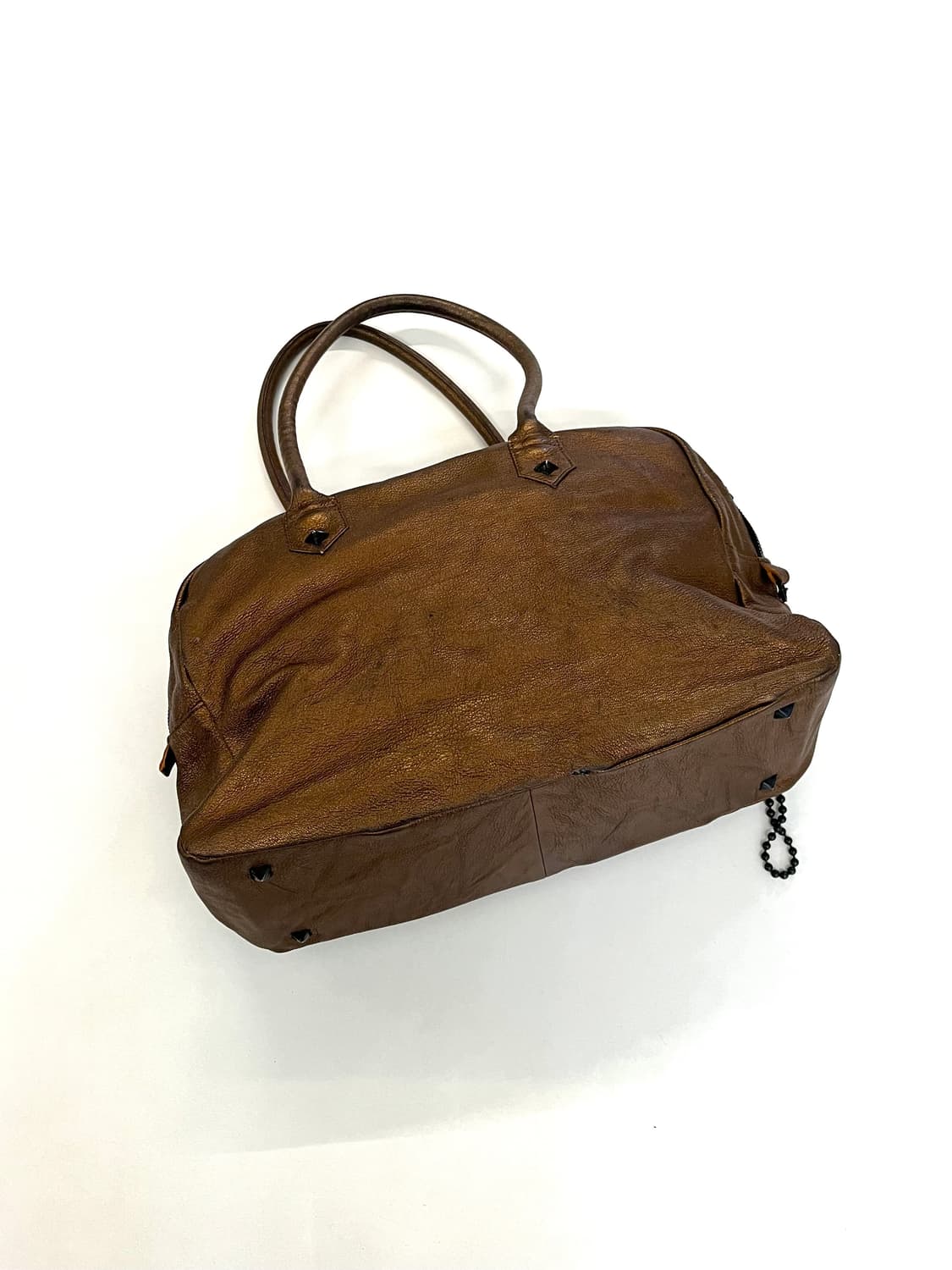 ROEN 히로무 타카하라 스컬 스터드 체인 레더백 상품이미지8