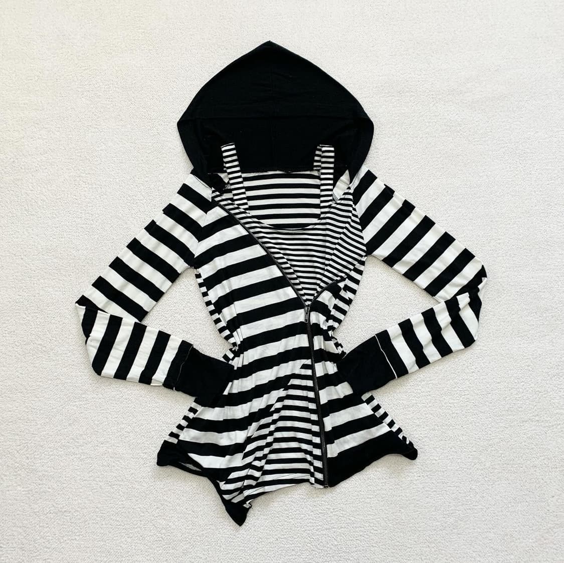 y2k 괴짜 펑크 아방가르드 스트라이프 후드집업 상품이미지2
