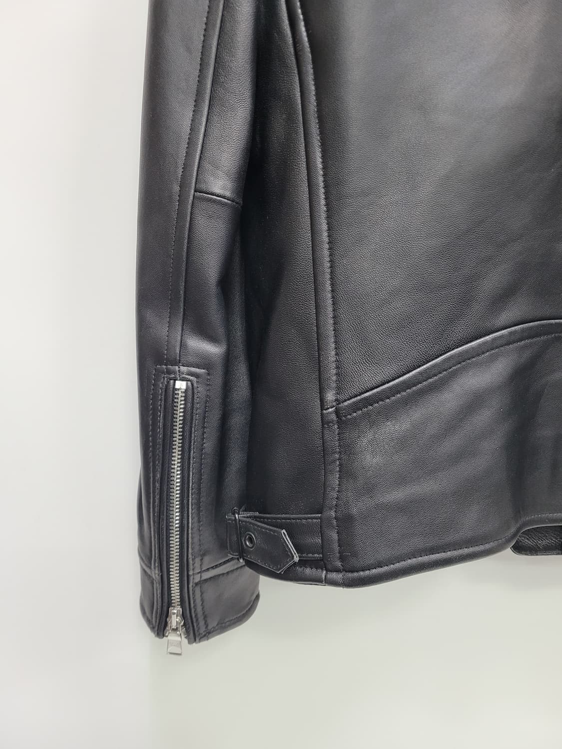 BASSO 21SS 바쏘 매그너스 양가죽 바이크 자켓 / 남 95 블랙
 상품이미지5