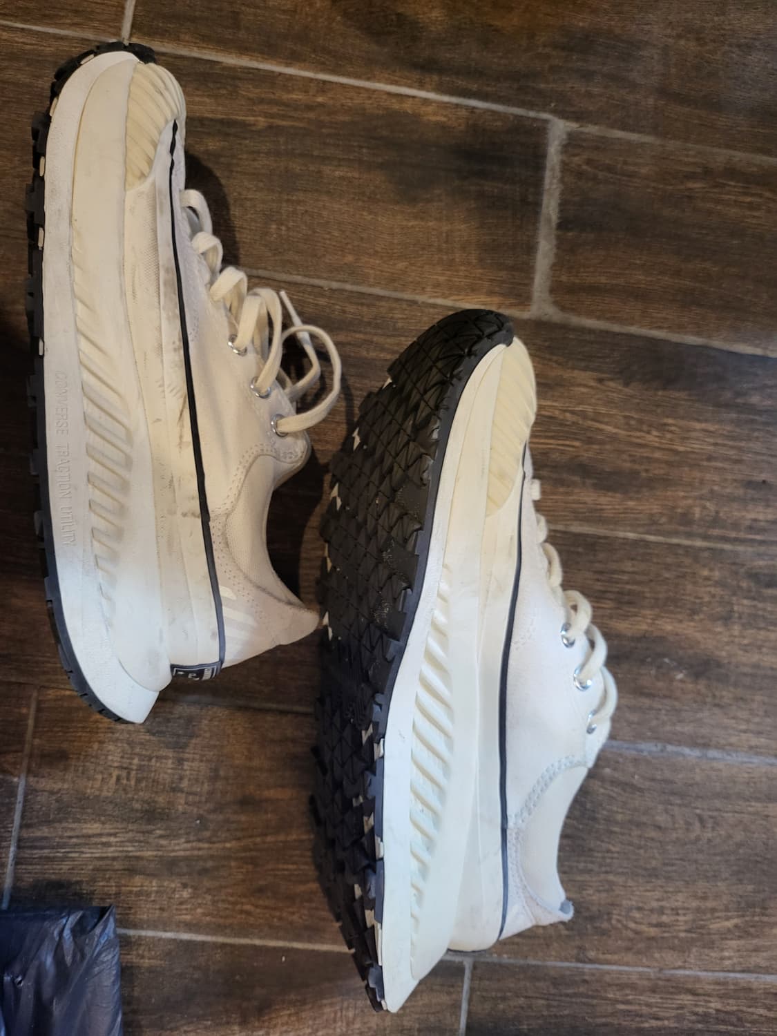 컨버스 트랙션 척테일러 올스타 화이트260 상품이미지1