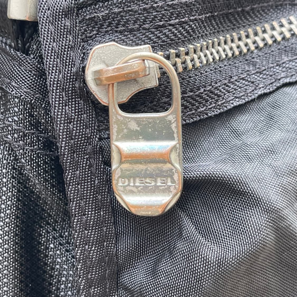 [OS] Diesel VTG 나일론 남여 크로스백 상품이미지4