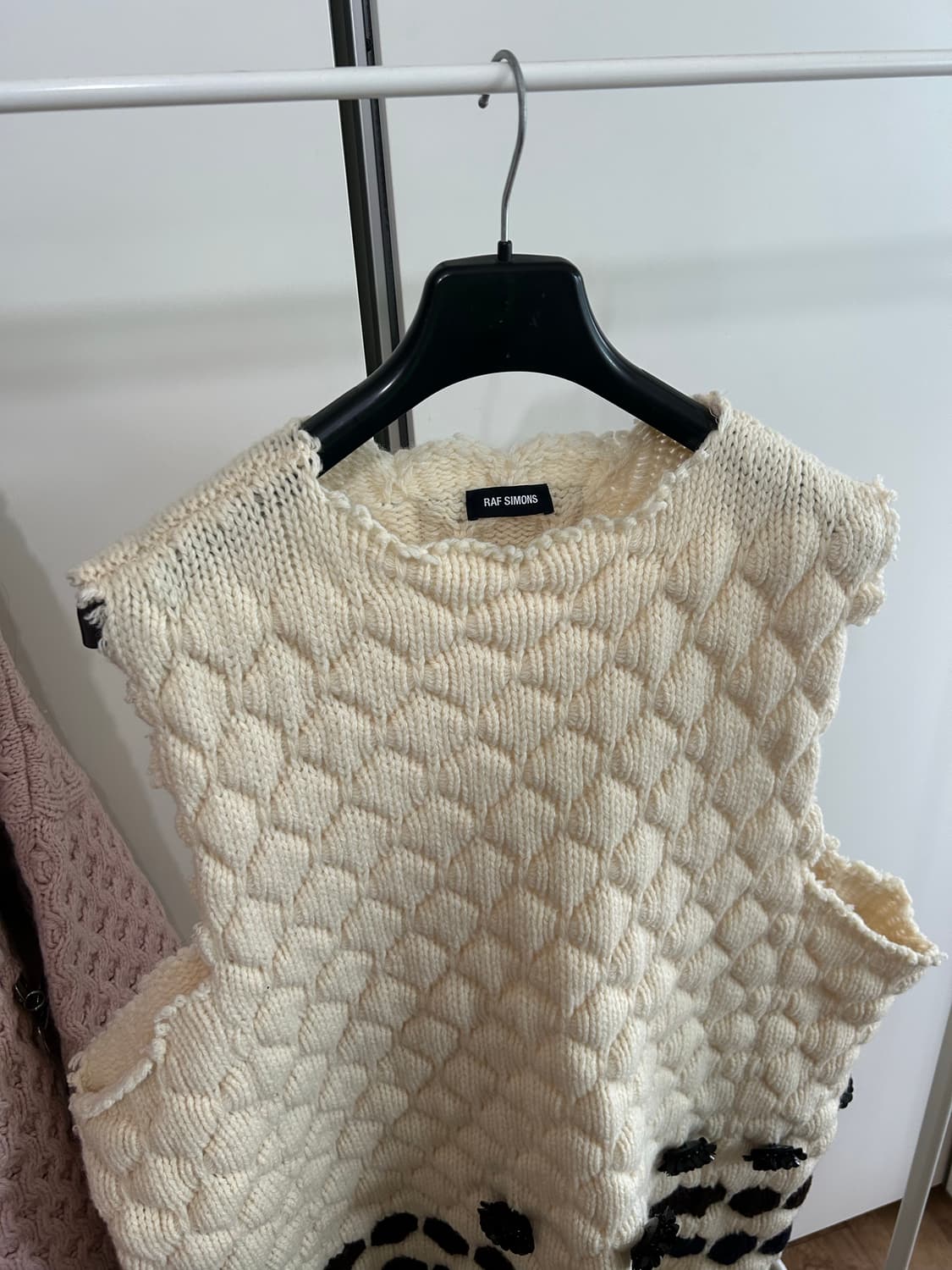 라프시몬스 코르사쥬 니트 베스트 상품이미지2