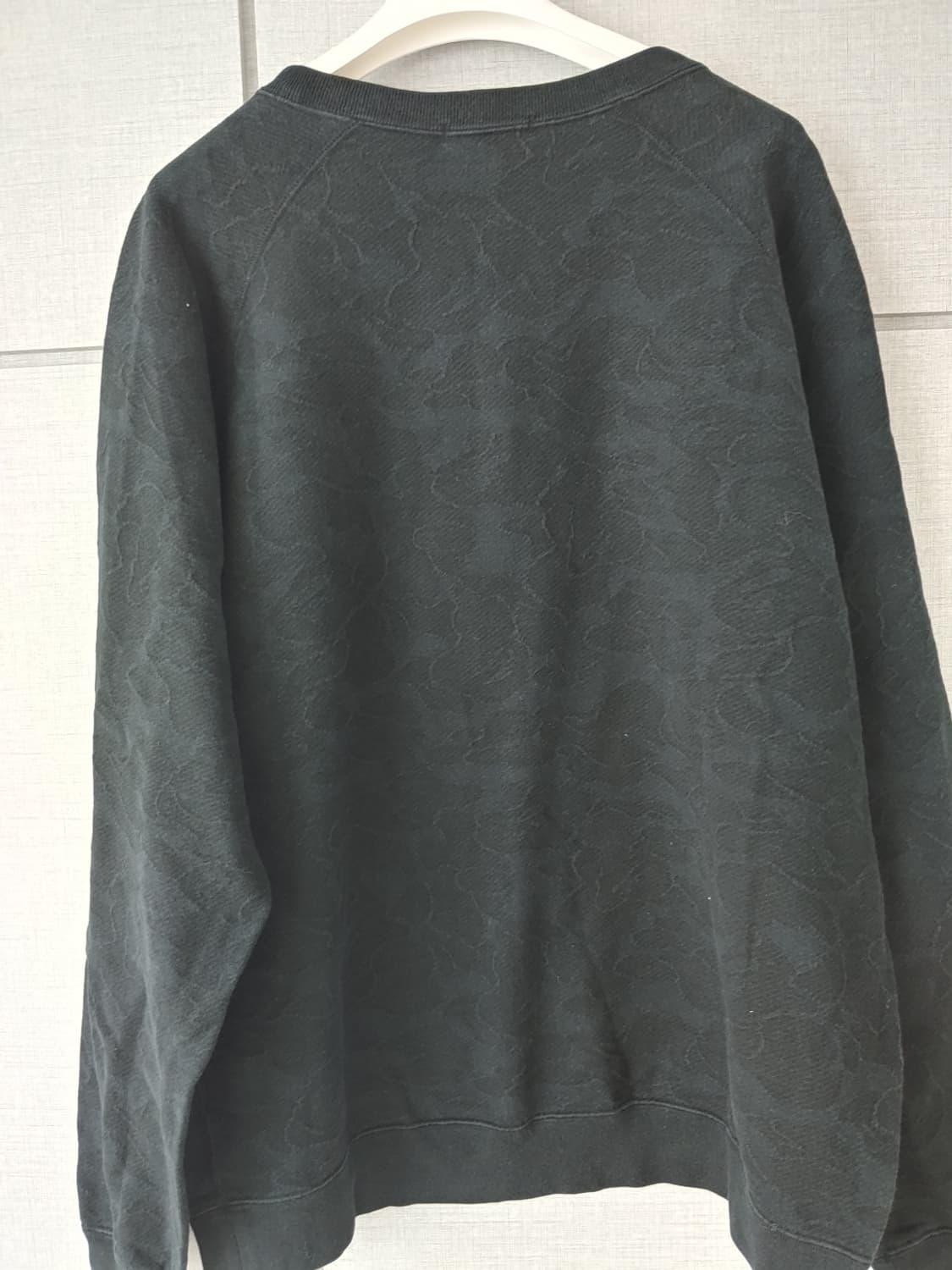 [L] 베이프 익스클루시브 자카드카모 크루넥 상품이미지3