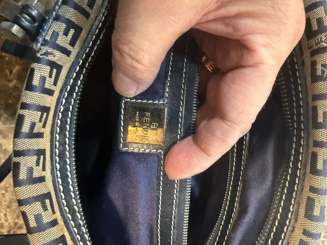 정품 펜디 주카 미니 보스턴 숄더백 팝니다 상품이미지7