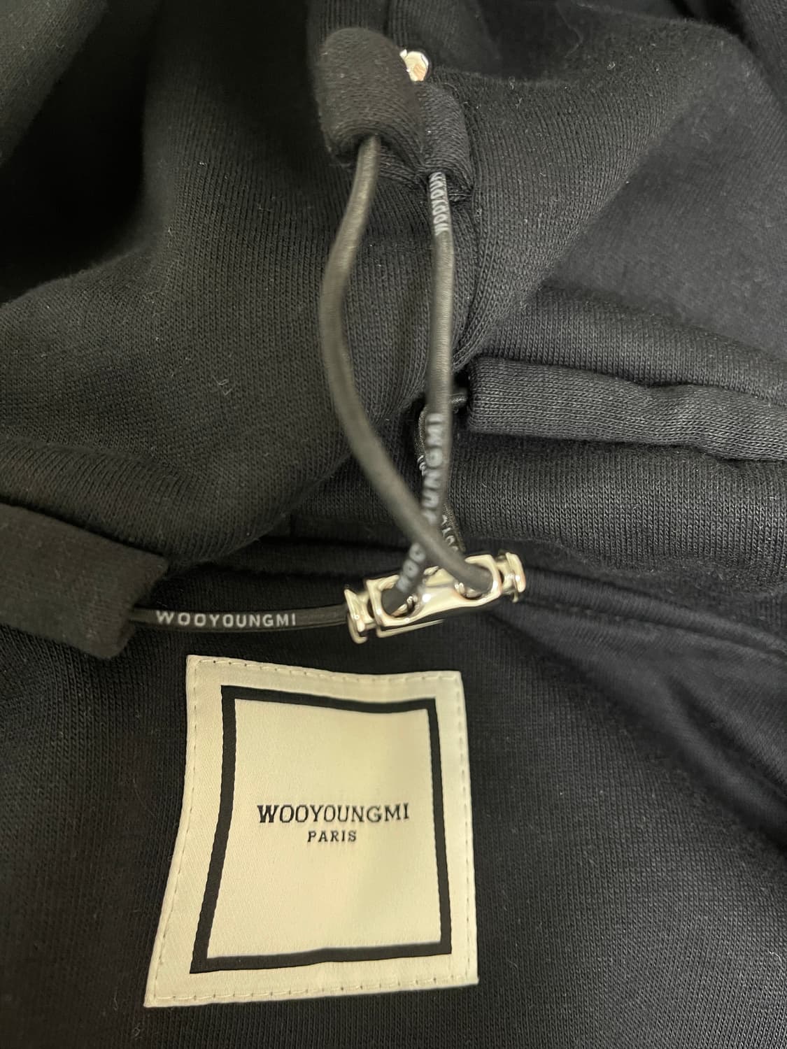 우영미 블랙 후드집업 48 사이즈 두꺼운소재 상품이미지4