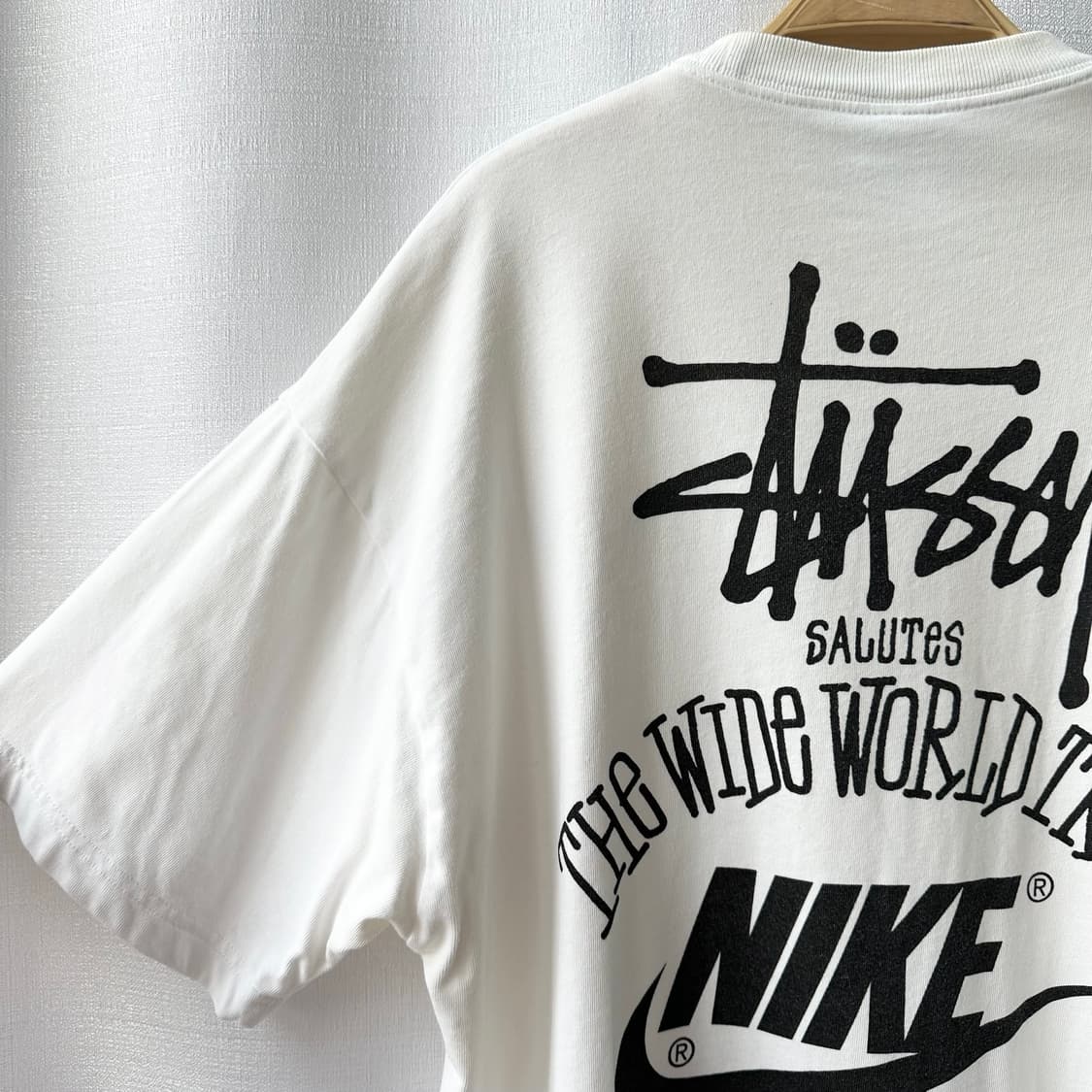 나이키 x 스투시 더 와이드 월드 트라이브 반팔티셔츠 화이트 M(100) 상품이미지2