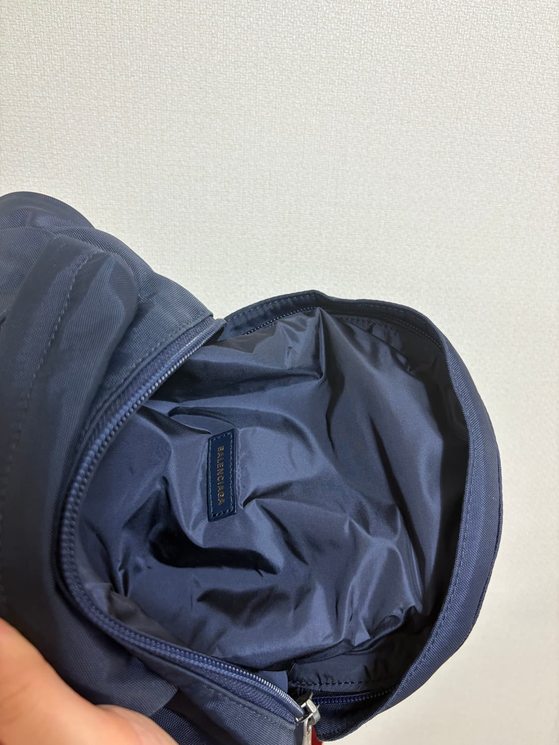 발렌시아가 balenciaga 네이비힙색 상품이미지8