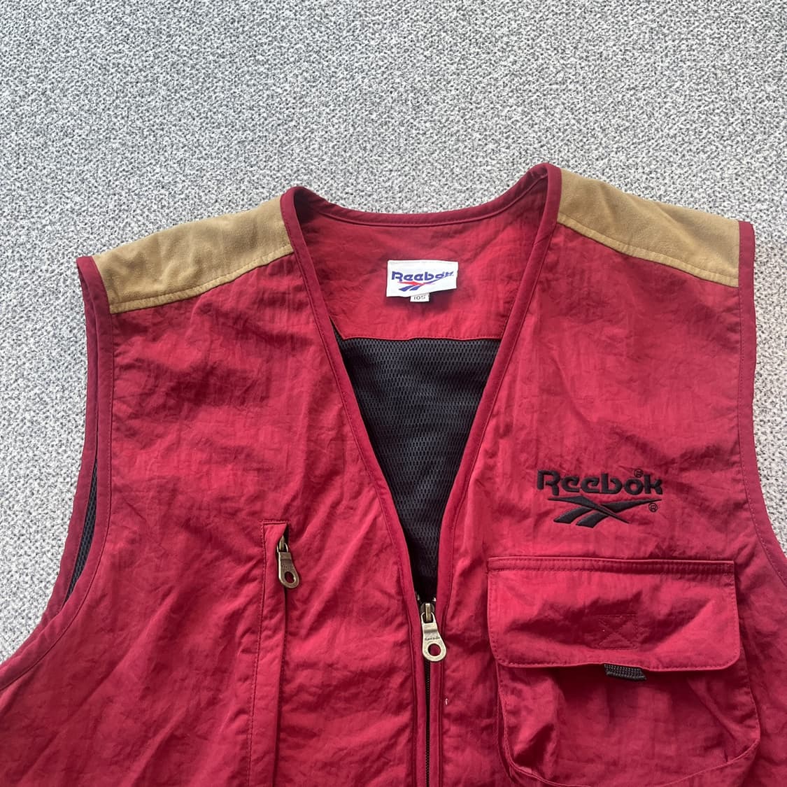 Reebok 조끼 자켓 상품이미지2