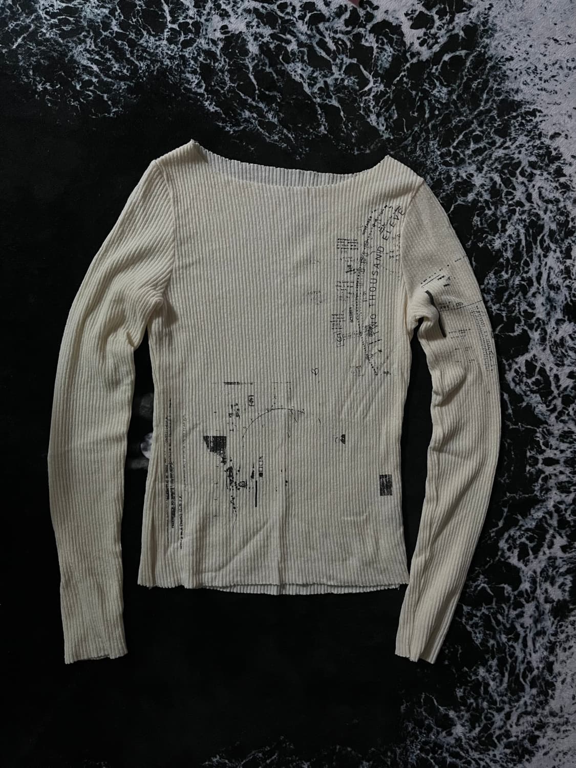 프린팅 y2k니트 상품이미지1