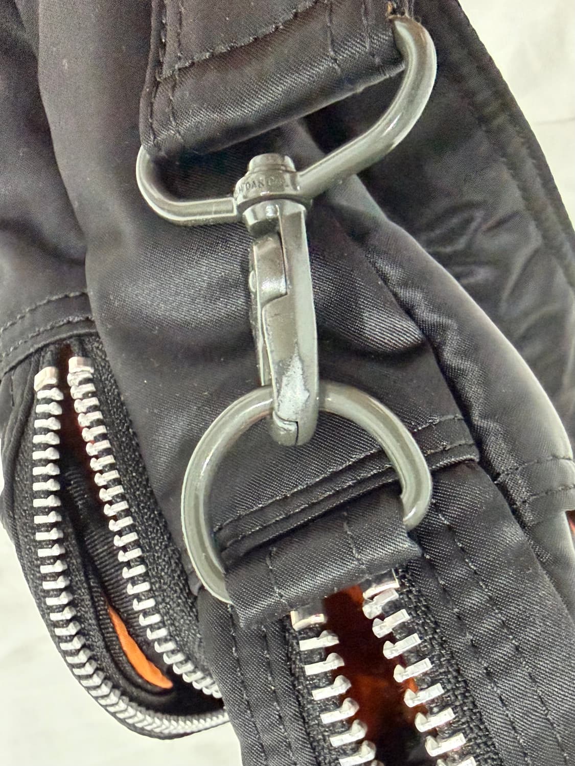 포터 올 뉴 탱커 버티컬 백 블랙 상품이미지5