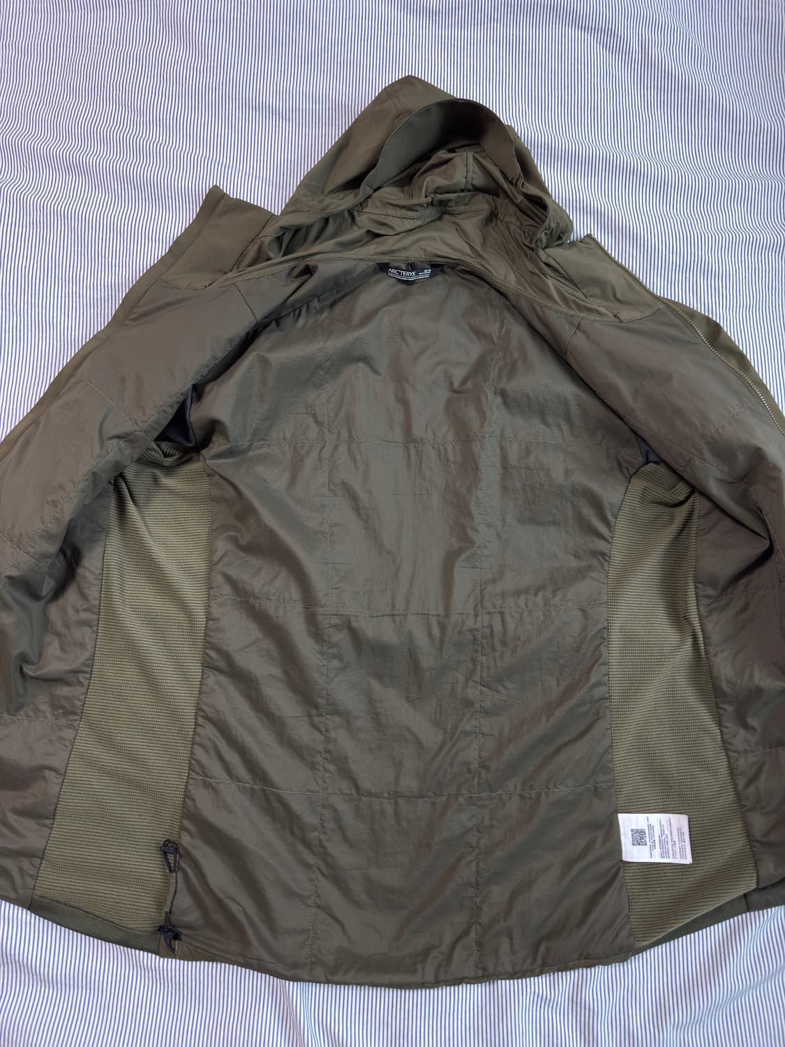 (새상품급) 아크테릭스 아톰 SL 후디 타츠 M 상품이미지9