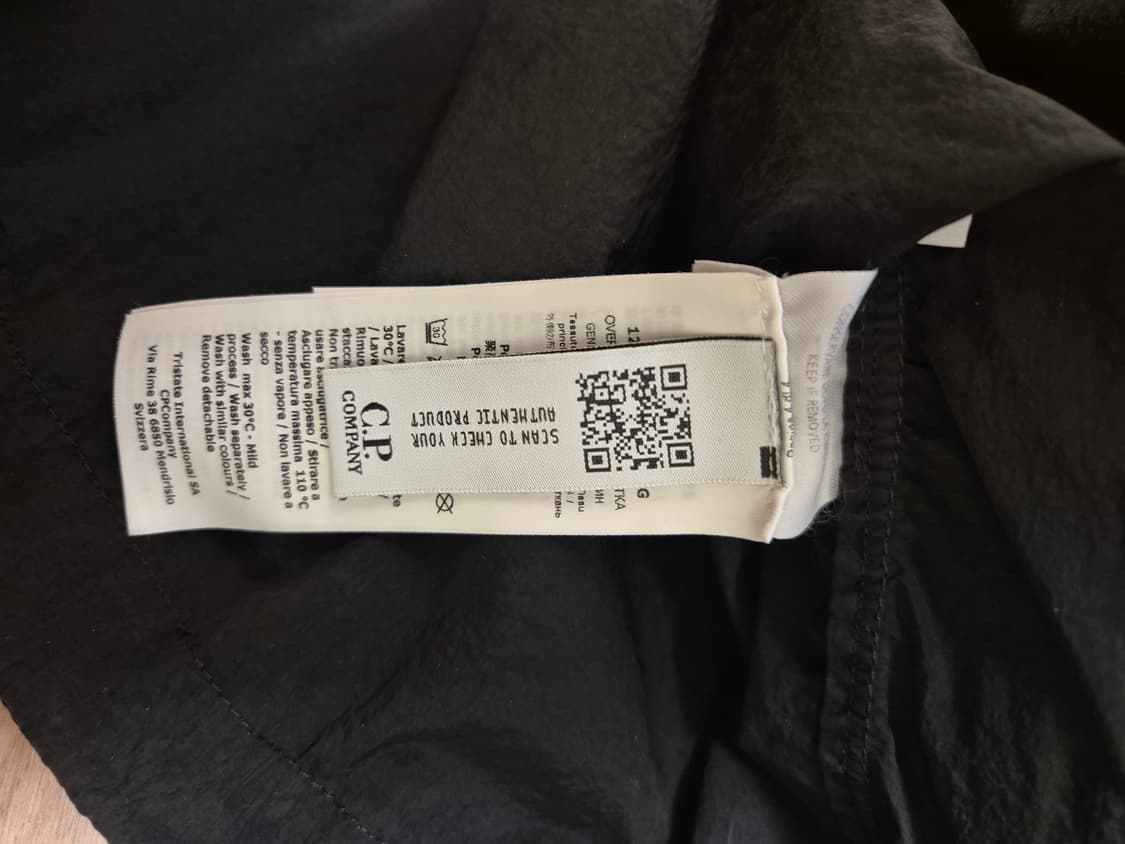 cp컴퍼니ㅂㅏ람막이 하프집업 M  상품이미지3