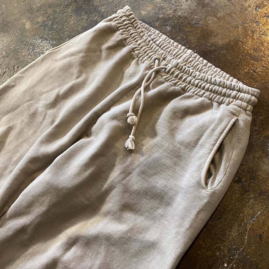 (XL) bowwow 바우와우 데미지 에이징 스웻팬츠 상품이미지2