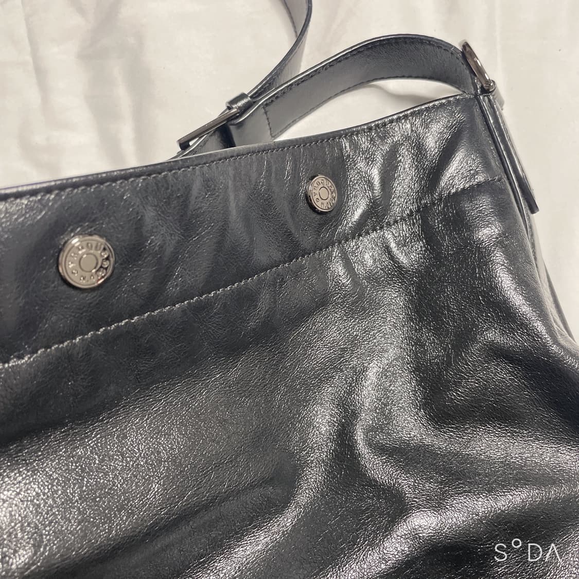 분크 퍼펙 버튼 업 소프트 호보 스몰 상품이미지4