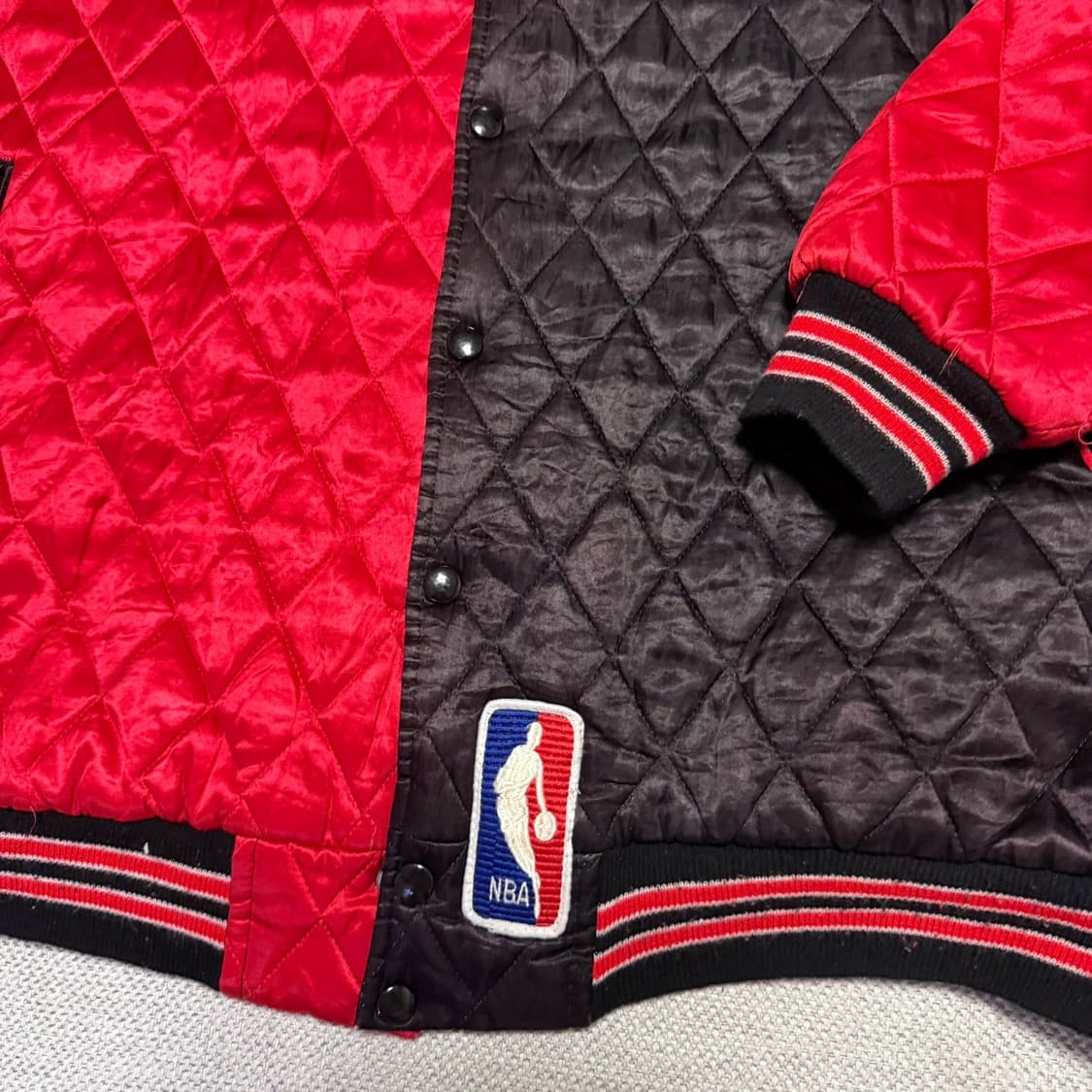 NBA 빈티지 시카고 불스 빅로고 퀄팅 자켓 상품이미지2