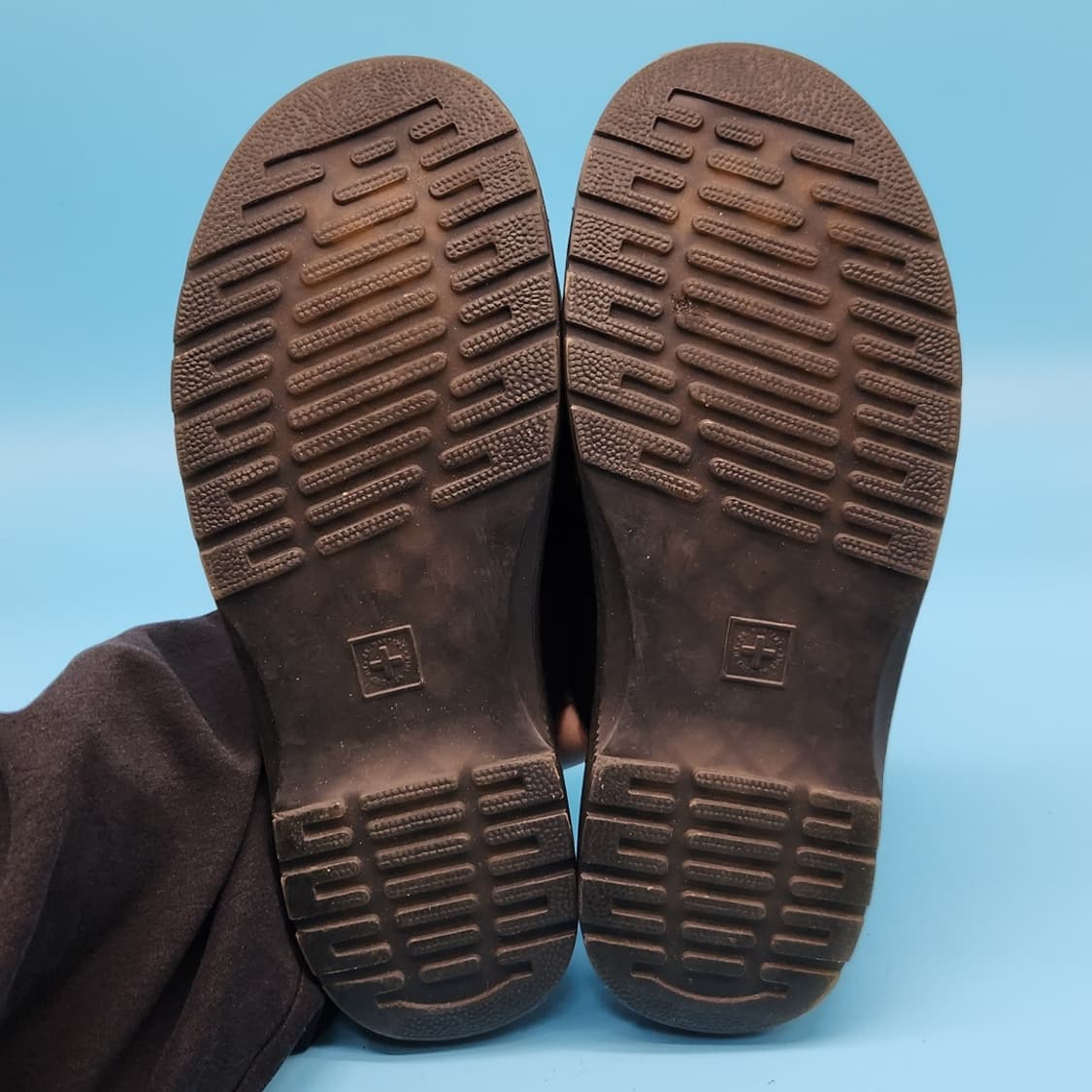 ooo 닥터마틴 니콜라이 남성샌들41 260 상품이미지3