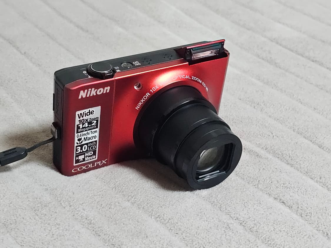 니콘 쿨픽스 S8000 디지털 카메라 상품이미지1
