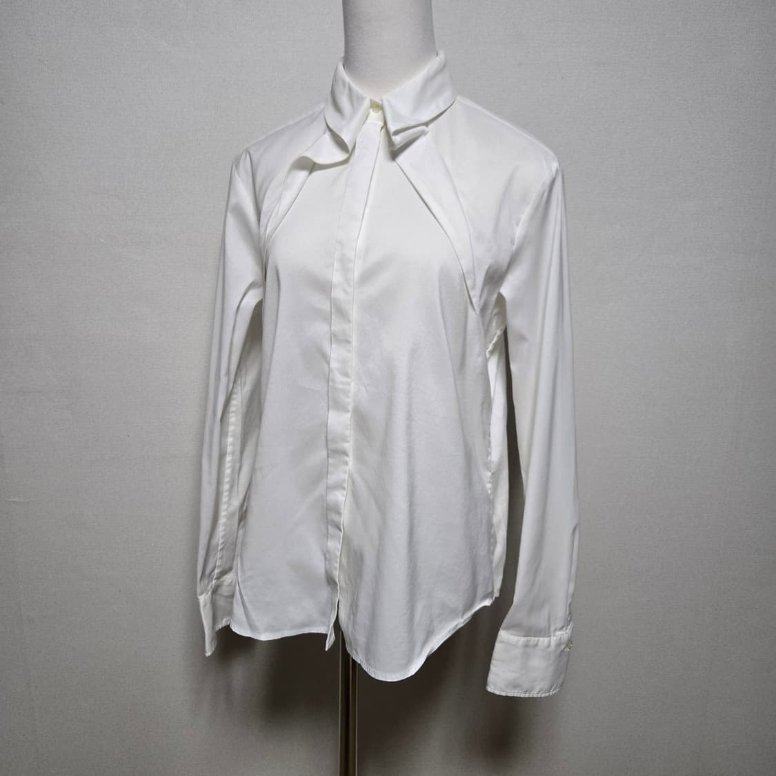 휴고보스 화이트 셔츠 블라우스 / 여성 블라우스/ 여성 셔츠  상품이미지6