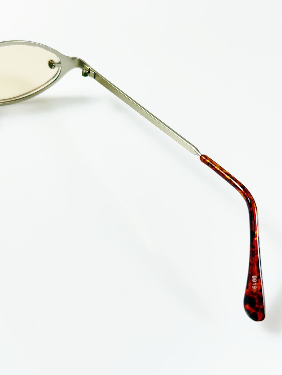 90s 실버 슬림 오벌 메탈 프레임 빈티지 틴크 선글라스 상품이미지6