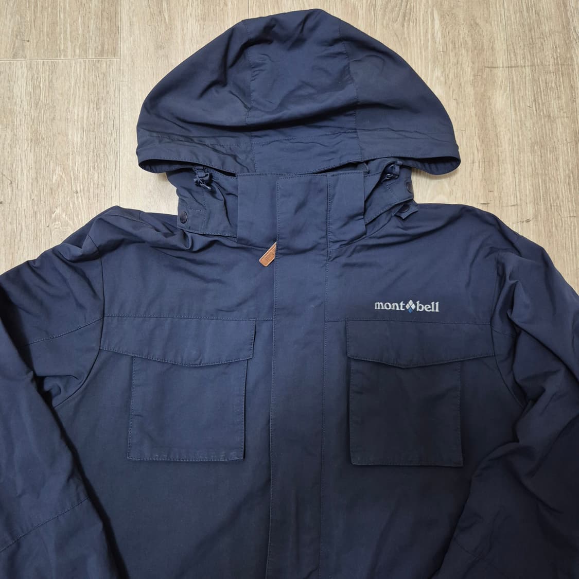 몽벨 로고 투포켓 후드 바람막이 집업자켓 상품이미지2