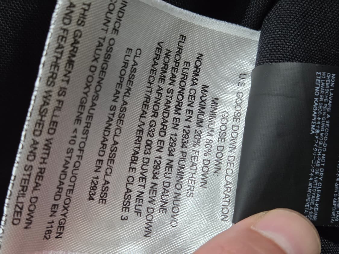 생로랑 가죽 구스 패딩 상품이미지10