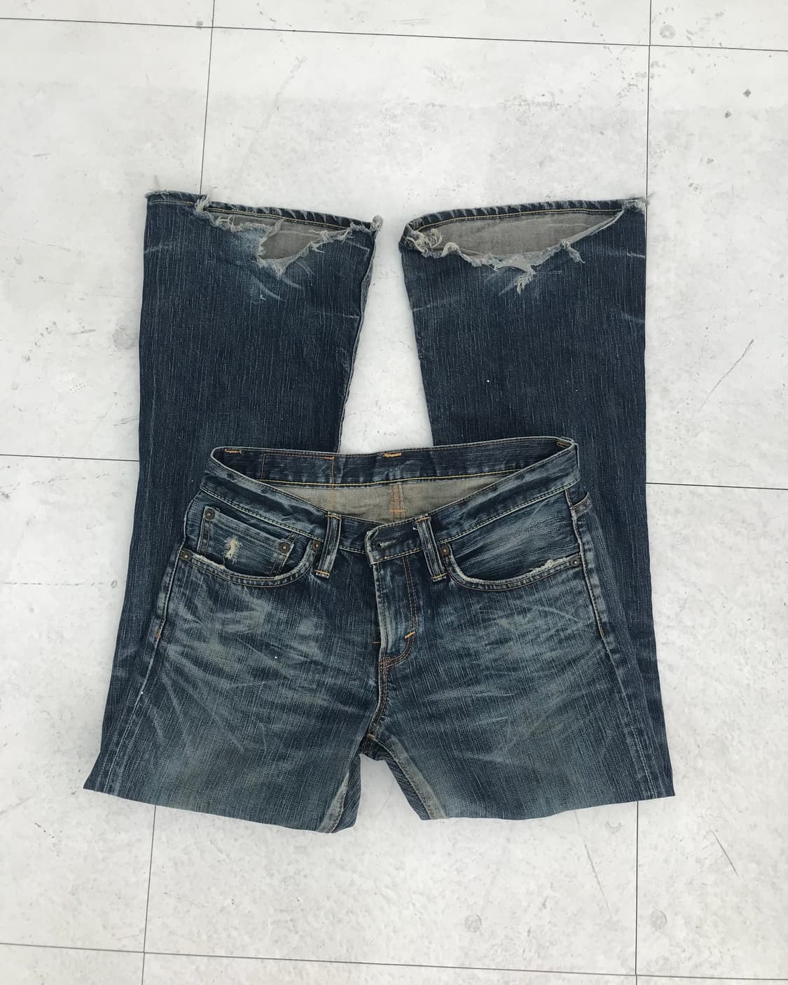 그런지 세미 부츠컷 팬츠 상품이미지1