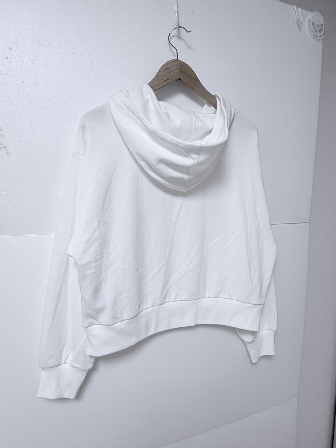 GAP 갭 크롭 후드집업 화이트M 새상품 데일리 상품이미지4