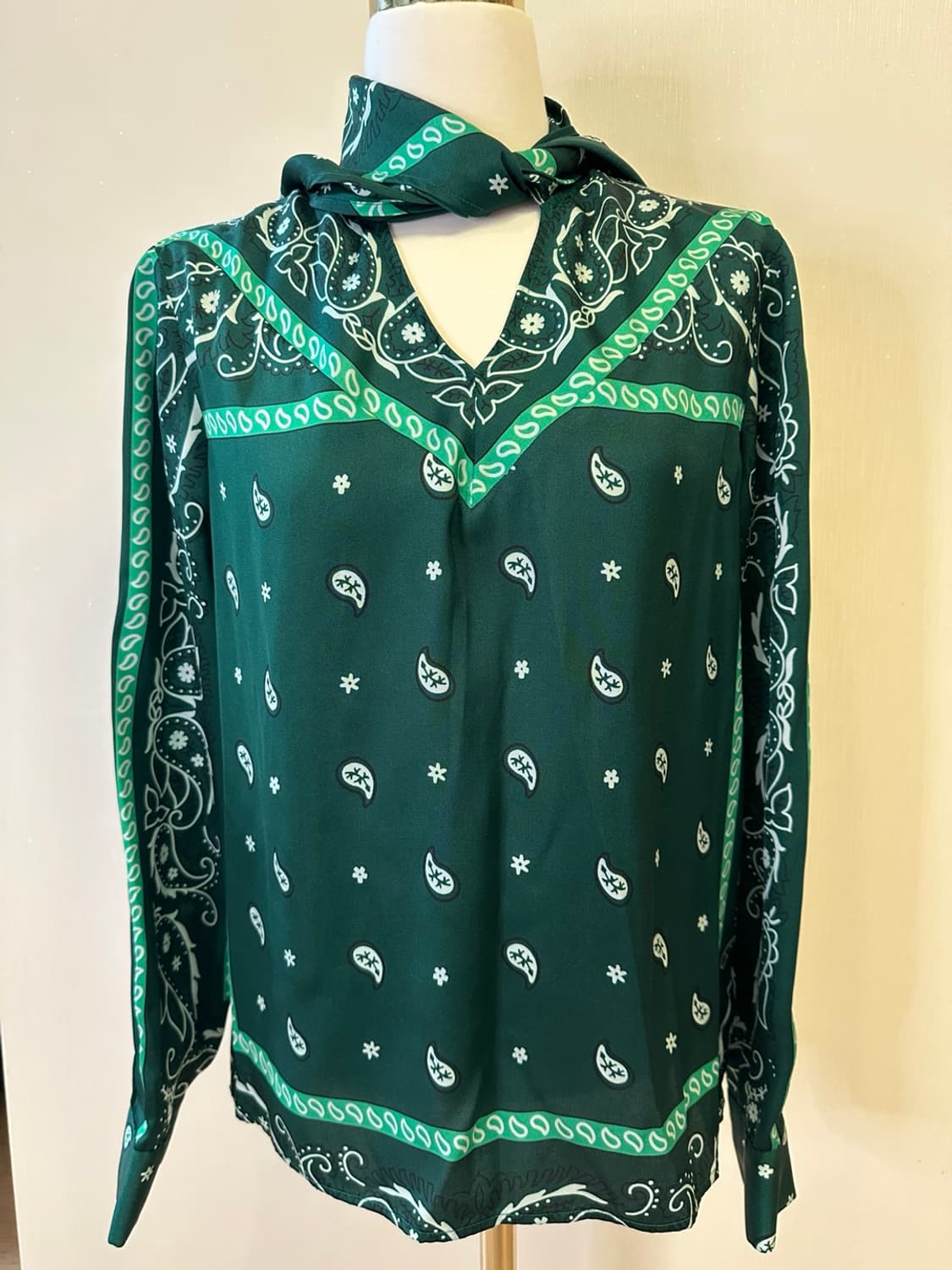 산드로 블라우스 상품이미지5