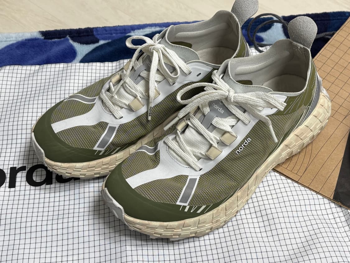 노다 Norda 001/ 나이키 보메로5/ 오프화이트 컨버스 판매 상품이미지2