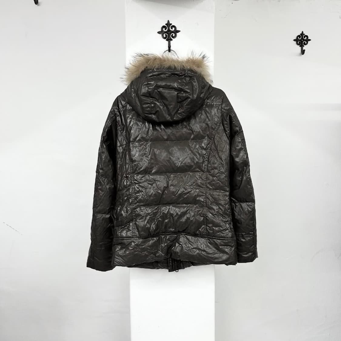 Nicole club glossy brown down jacket 상품이미지5