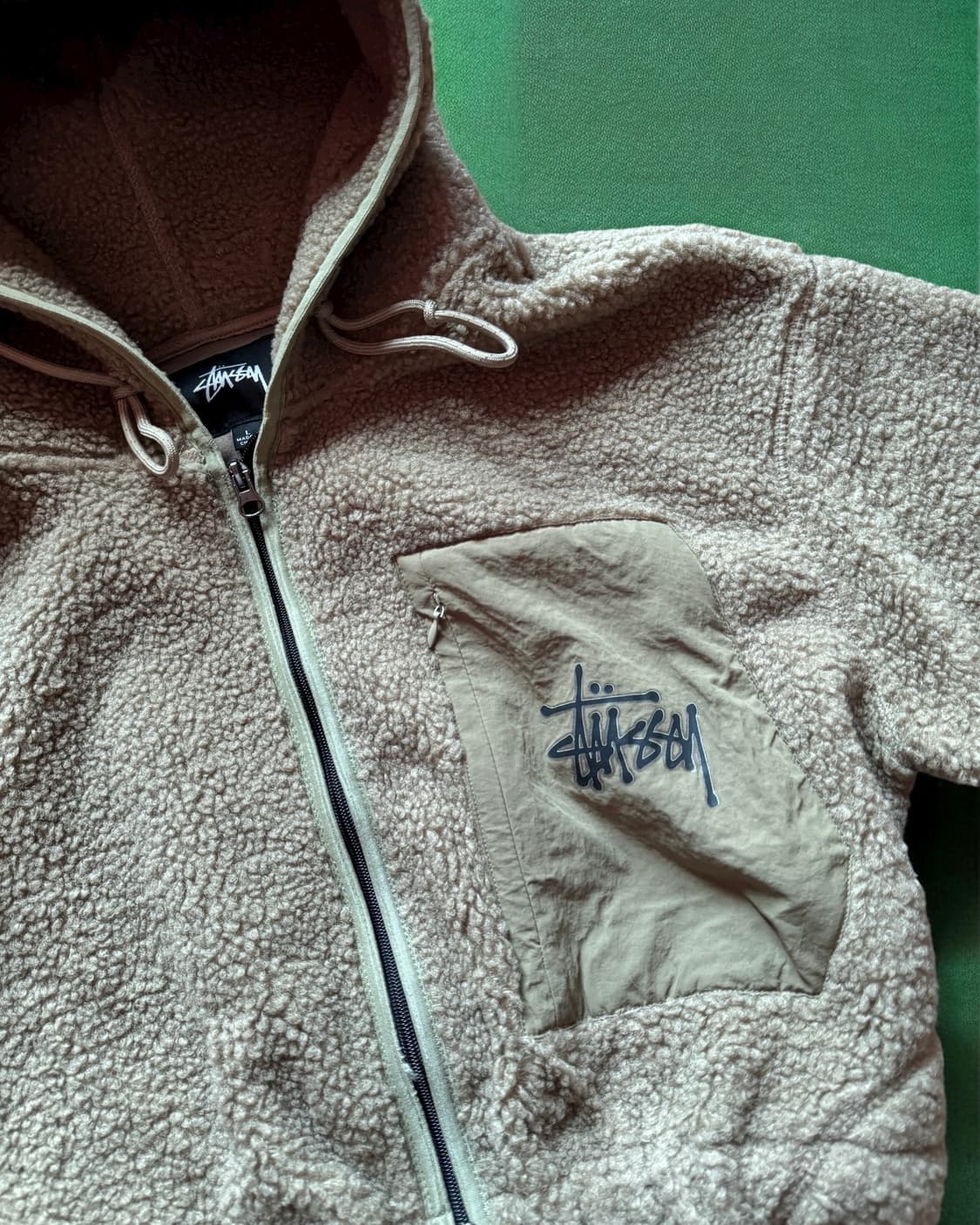 스투시 양털 크롭 자켓 상품이미지3