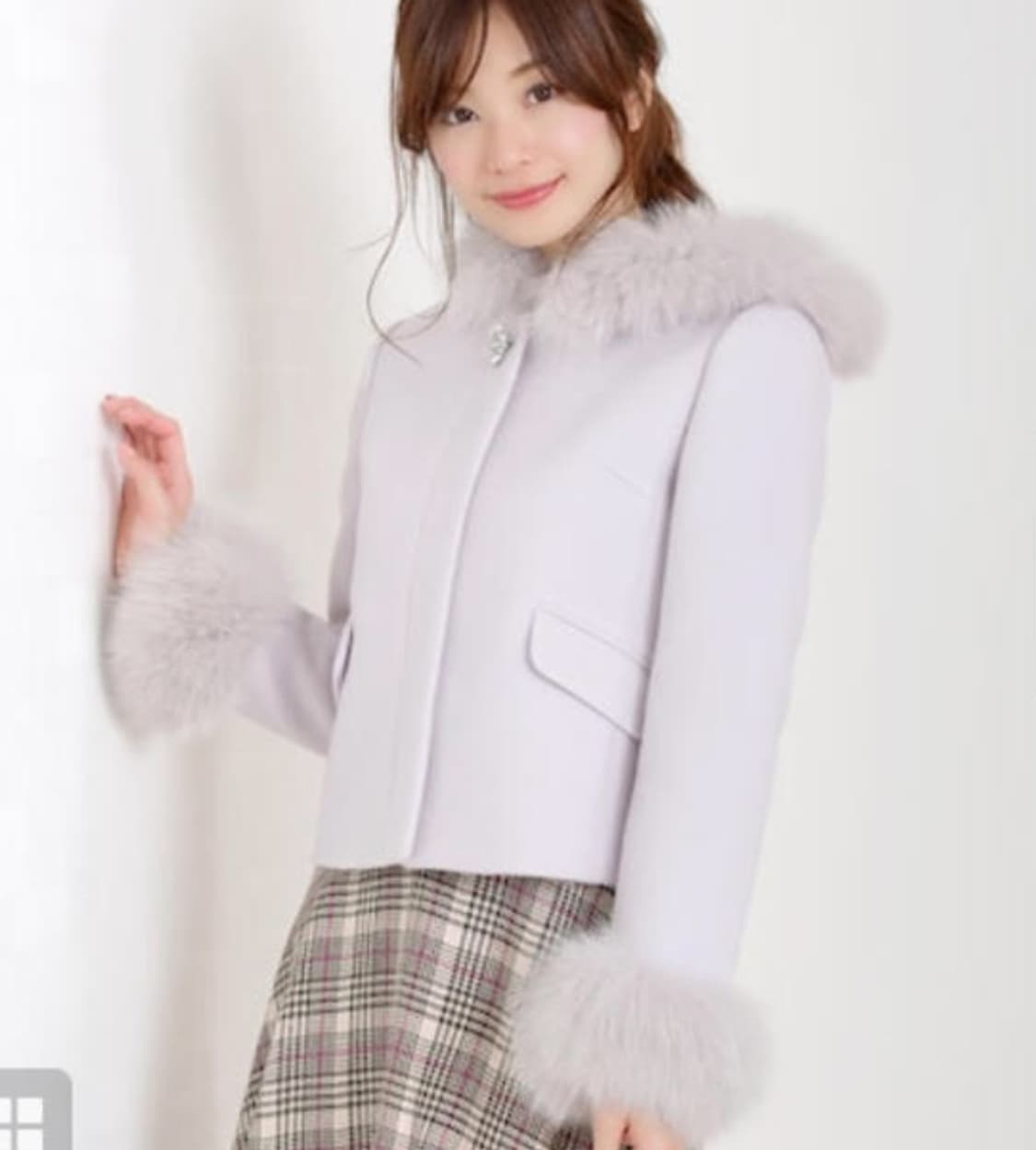 MISCH MASCH 퍼 숏코트 실연쇼콜라티에 nana하치  상품이미지1